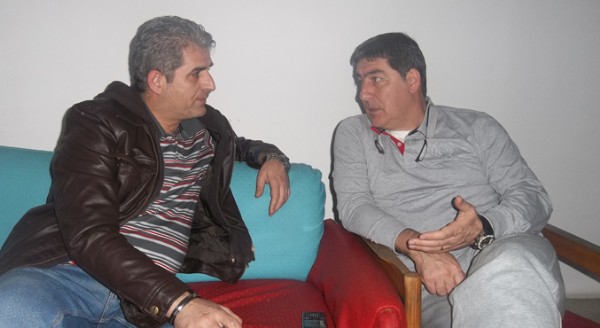 Kzltan gelecee umutla bakyor!